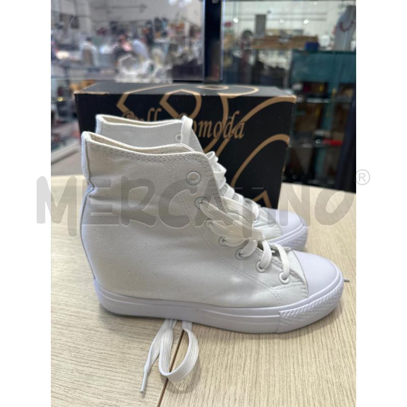 SCARPE DONNA BELLA COMODA BIANCHE  | Mercatino dell'Usato San giovanni teatino 1