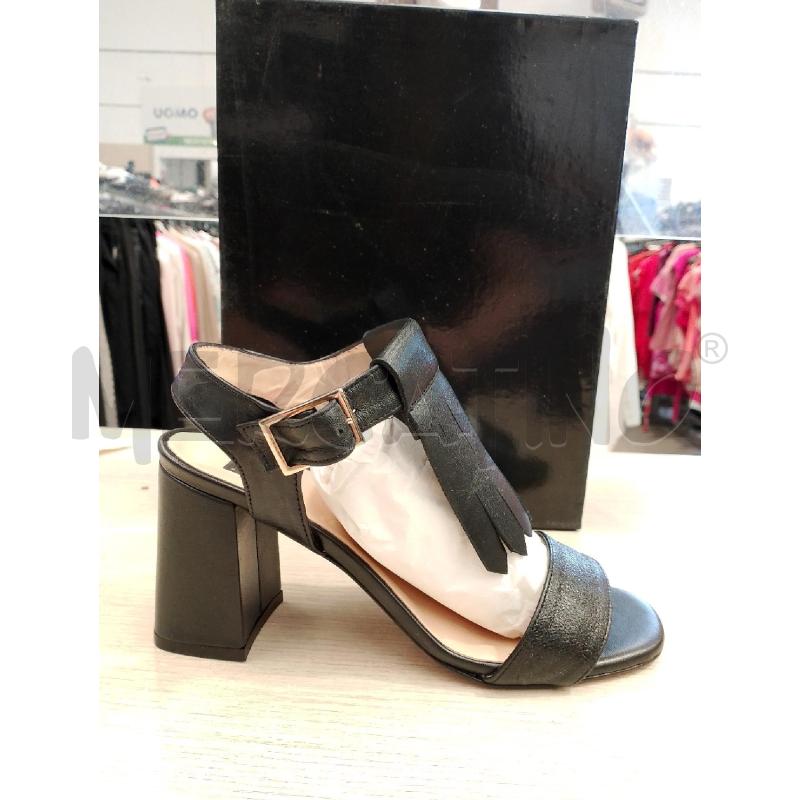 SCARPE DONNA ISLO NERE TACCO TG 37 | Mercatino dell'Usato San giovanni teatino 1