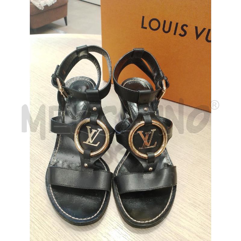 SCARPE DONNA LOUIS VUITTON NERE FIBIA DORATA TACCO | Mercatino dell'Usato San giovanni teatino 5