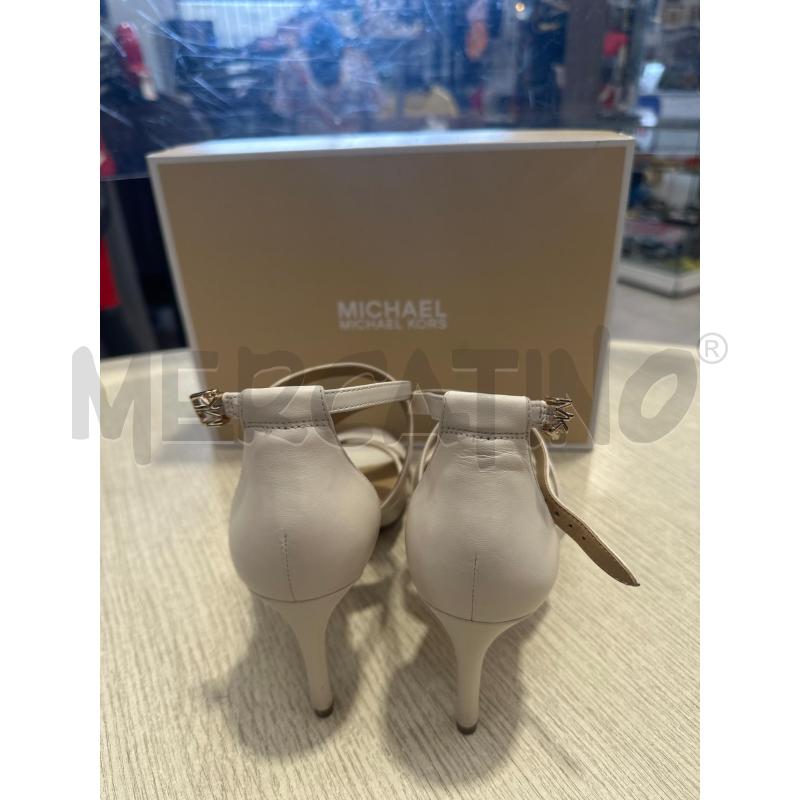 SCARPE DONNA MICHAEL KORS BIANCHE TACCO  | Mercatino dell'Usato San giovanni teatino 3