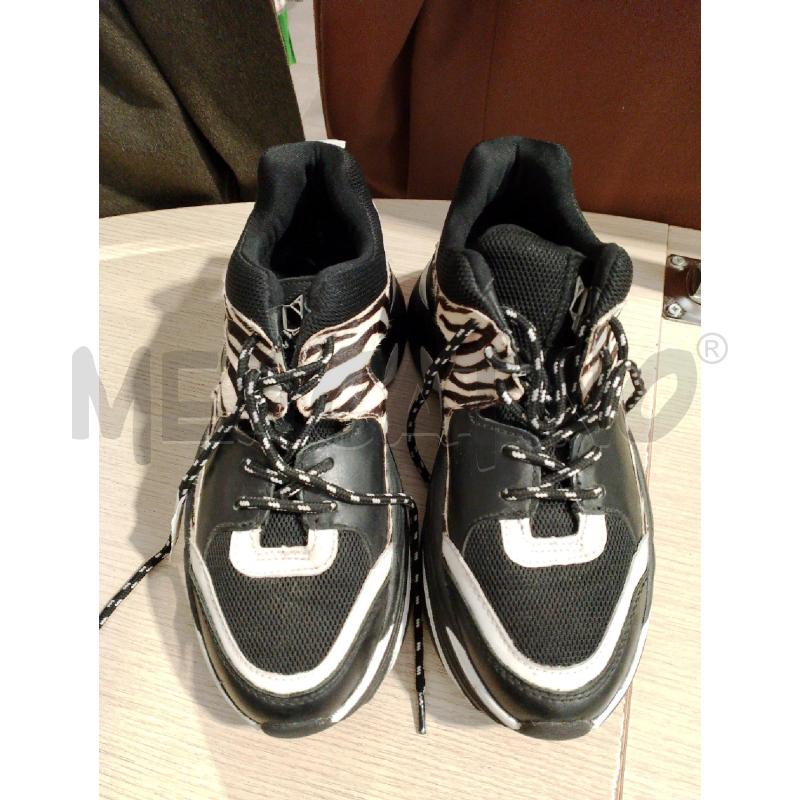 SCARPE DONNA NAKED WOLF NERE BIANCHE ZEBRATE | Mercatino dell'Usato San giovanni teatino 2