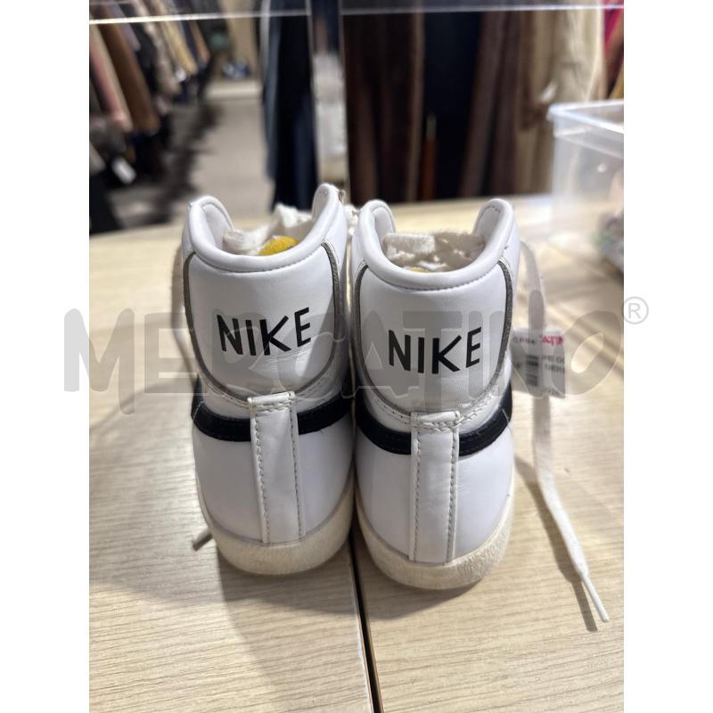 SCARPE DONNA NIKE BIANCHE NERE BEIGE  | Mercatino dell'Usato San giovanni teatino 3