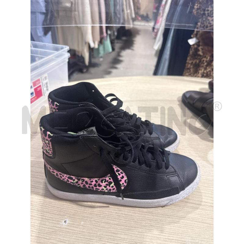 SCARPE DONNA NIKE NERE LEOPARDATE ROSA | Mercatino dell'Usato San giovanni teatino 1