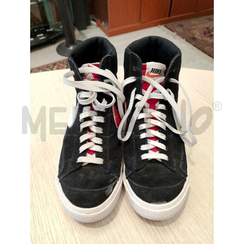 SCARPE DONNA NIKE NERE ROSSE | Mercatino dell'Usato San giovanni teatino 2