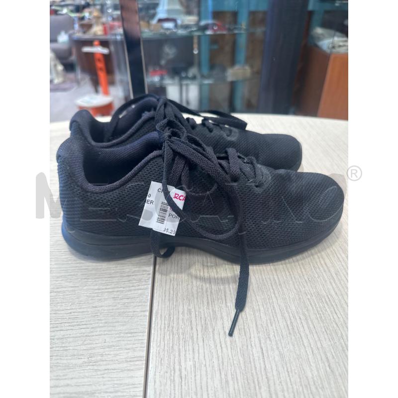 SCARPE DONNA NIKE NERE SPORTIVE | Mercatino dell'Usato San giovanni teatino 1