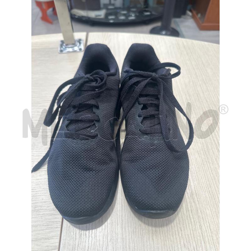 SCARPE DONNA NIKE NERE SPORTIVE | Mercatino dell'Usato San giovanni teatino 2