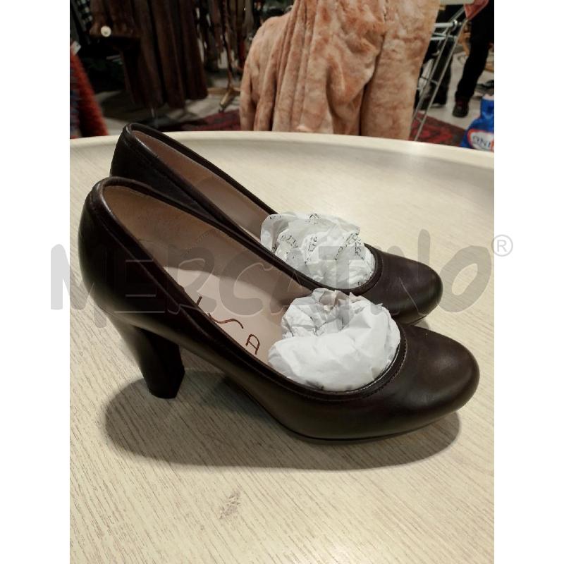 SCARPE DONNA UNISA MARRONI  | Mercatino dell'Usato San giovanni teatino 1