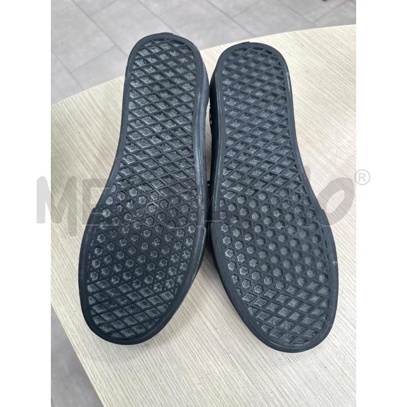 SCARPE DONNA VANS NERE SCRITTE | Mercatino dell'Usato San giovanni teatino 4