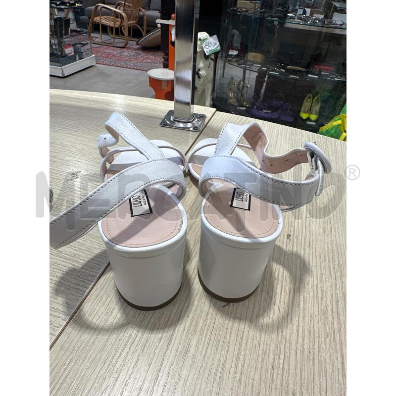 SCARPE TACCHI LIU JO BIANCHE  | Mercatino dell'Usato San giovanni teatino 3