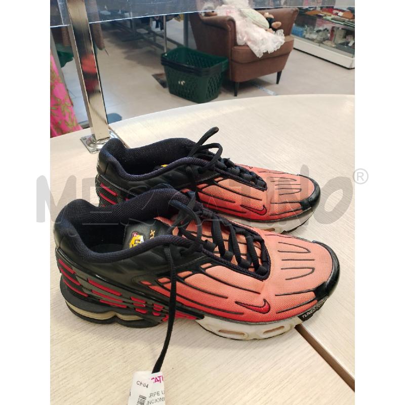 SCARPE UOMO NIKE TN ARANCIONI NERE  | Mercatino dell'Usato San giovanni teatino 1