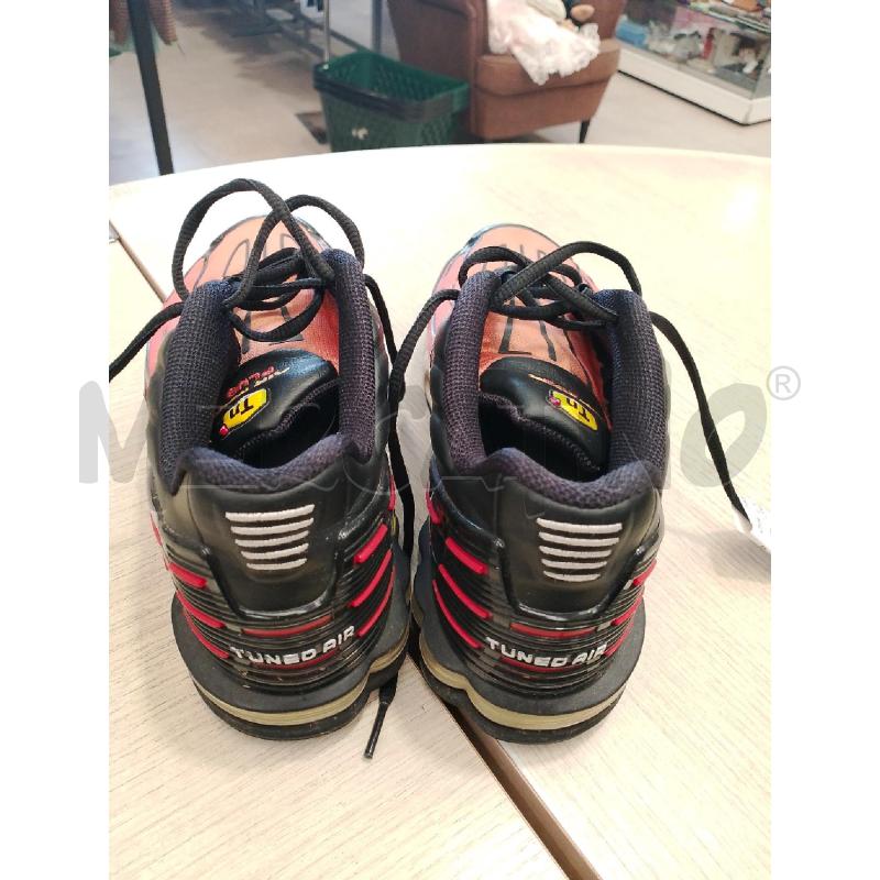 SCARPE UOMO NIKE TN ARANCIONI NERE  | Mercatino dell'Usato San giovanni teatino 3