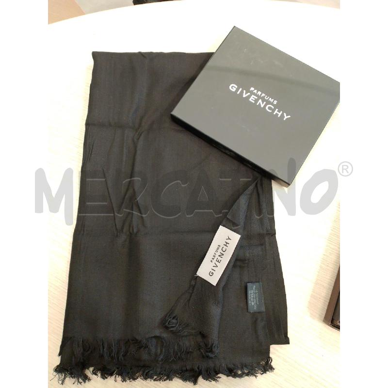 SCIARPA UOMO GIVENCHY PARFUMS NERA | Mercatino dell'Usato San giovanni teatino 1