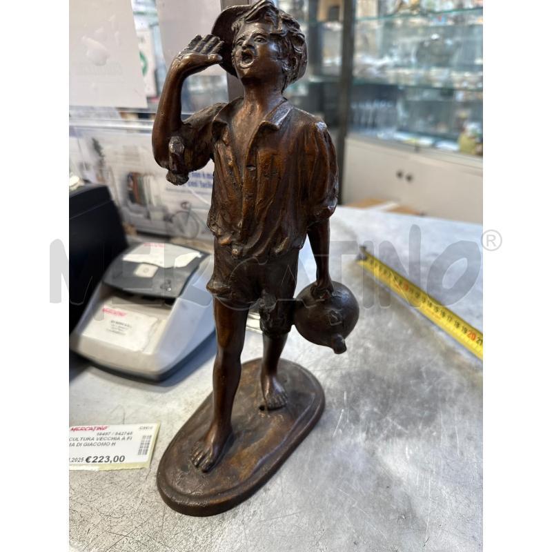 SCULTURA VECCHIA A FIRMA DI GIACOMO H.28CM | Mercatino dell'Usato San giovanni teatino 1