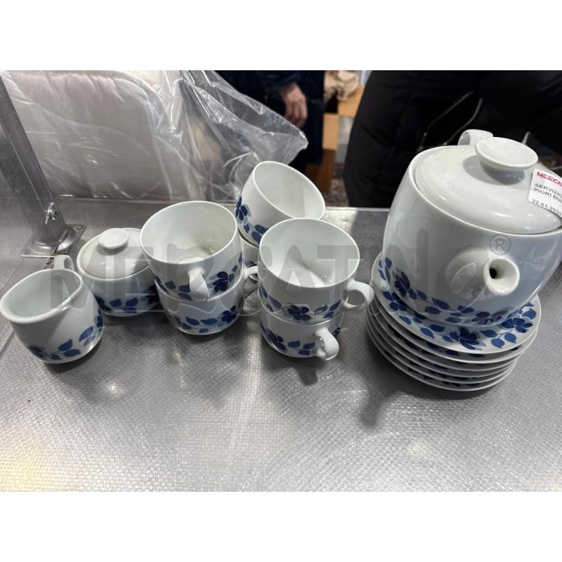 SERVIZIO TAZZE DA 6 GINORI BIANCO E BLU | Mercatino dell'Usato San giovanni teatino 1