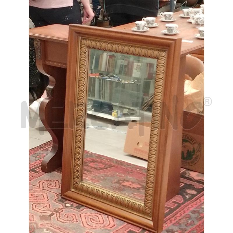 SPECCHIO RETTANGOLARE CORNICE LEGNO E DORATO | Mercatino dell'Usato San giovanni teatino 1