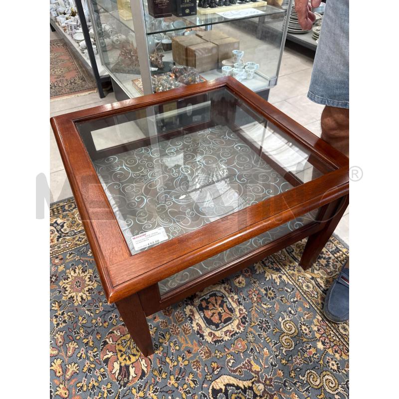 TAVOLINO QUADRATO LEGNO BACHECA | Mercatino dell'Usato San giovanni teatino 1