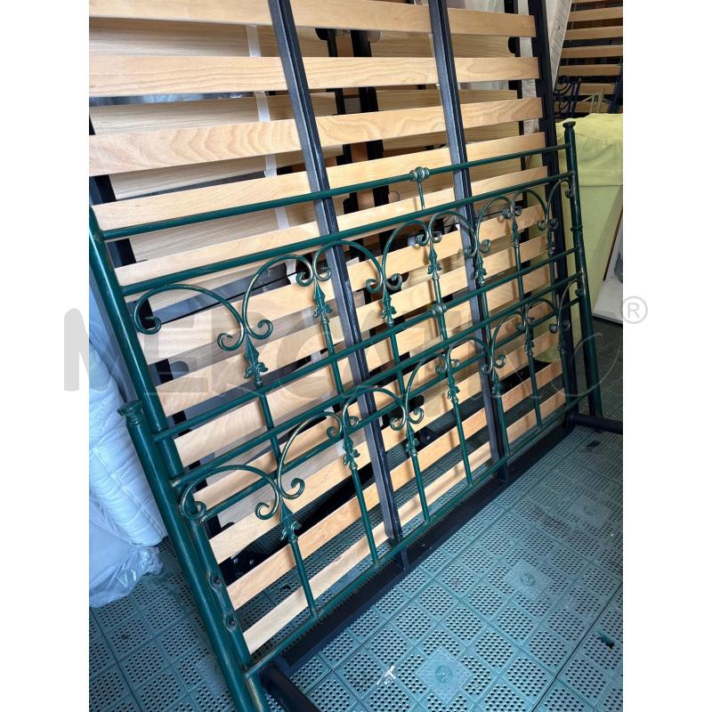 TESTATA LETTO MATRIMONIALE VERDE | Mercatino dell'Usato San giovanni teatino 1