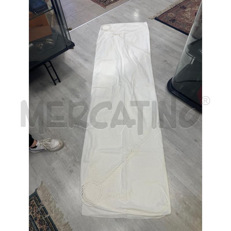 TOVAGLIA BIANCA RICAMATA NO TOVAGLIOLI 250X230 | Mercatino dell'Usato San giovanni teatino 1