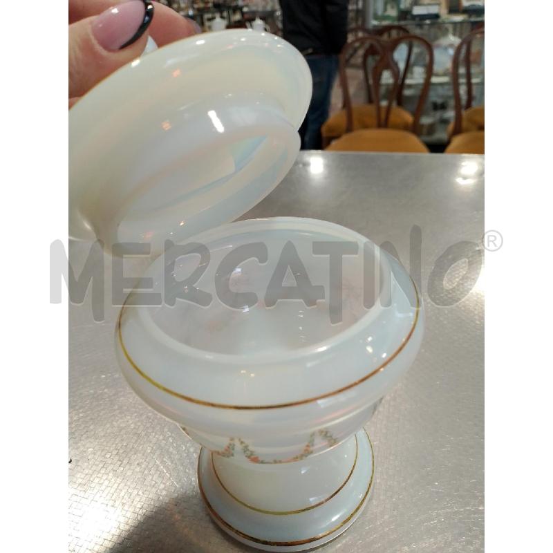 VASETTO BIANCO E ORO | Mercatino dell'Usato San giovanni teatino 2