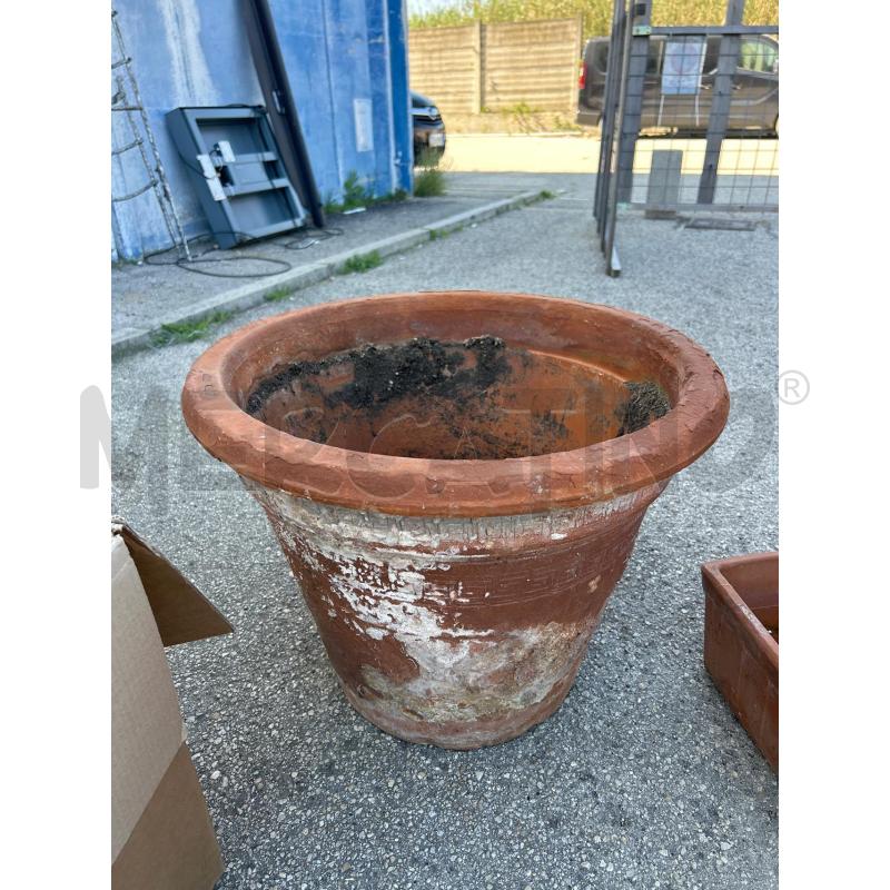VASO TERRACOTTA TONDO GRANDE | Mercatino dell'Usato San giovanni teatino 1