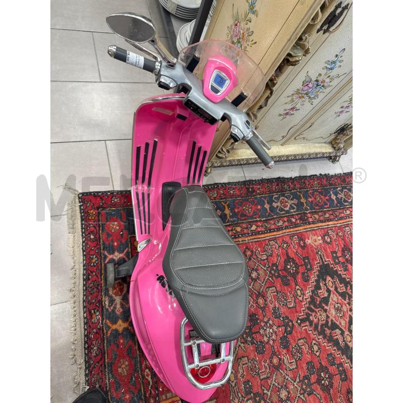 VESPA ROSA CON CARICATORE | Mercatino dell'Usato San giovanni teatino 1