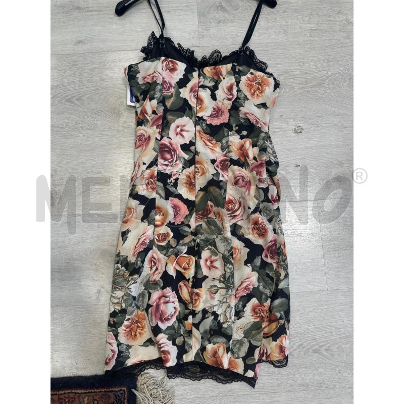 VESTITO DONNA RINASCIMENTO ROSE PIZZO NERO | Mercatino dell'Usato San giovanni teatino 3
