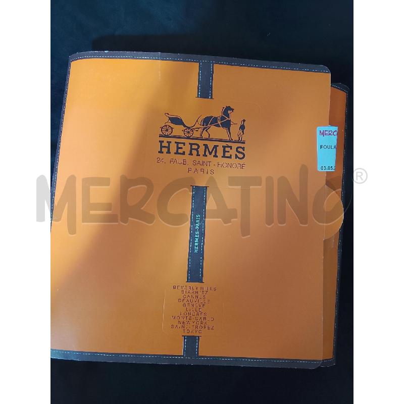 FOULARD H | Mercatino dell'Usato Cantu' 5