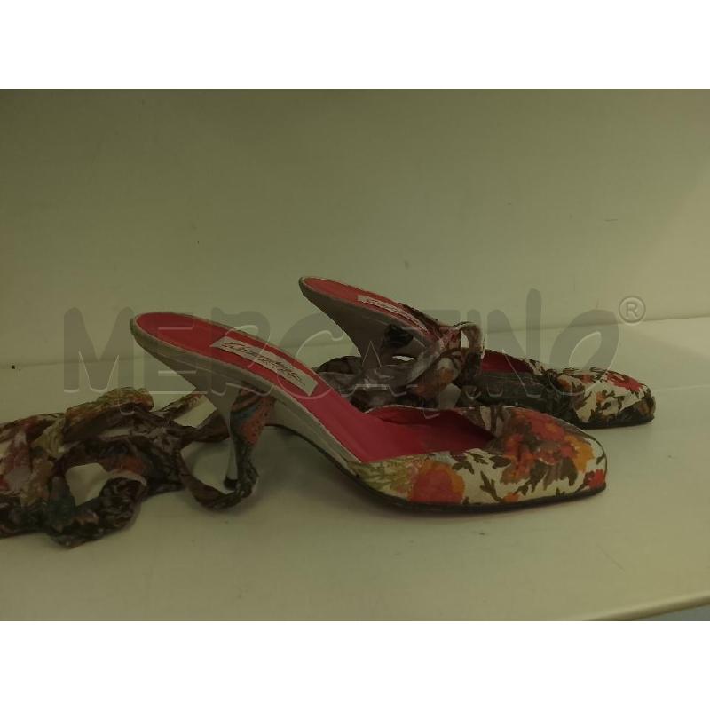 SCARPE DONNA PUNTA ROTONDA | Mercatino dell'Usato Cantu' 2