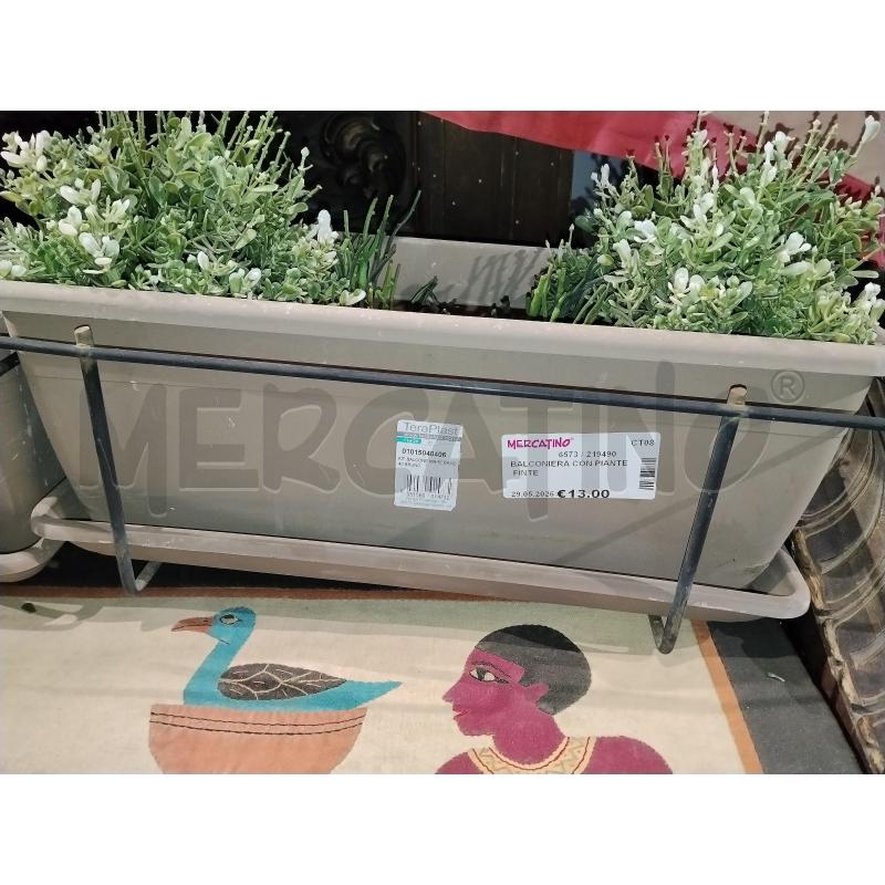 BALCONIERA CON PIANTE FINTE | Mercatino dell'Usato Catania stazione centrale 1