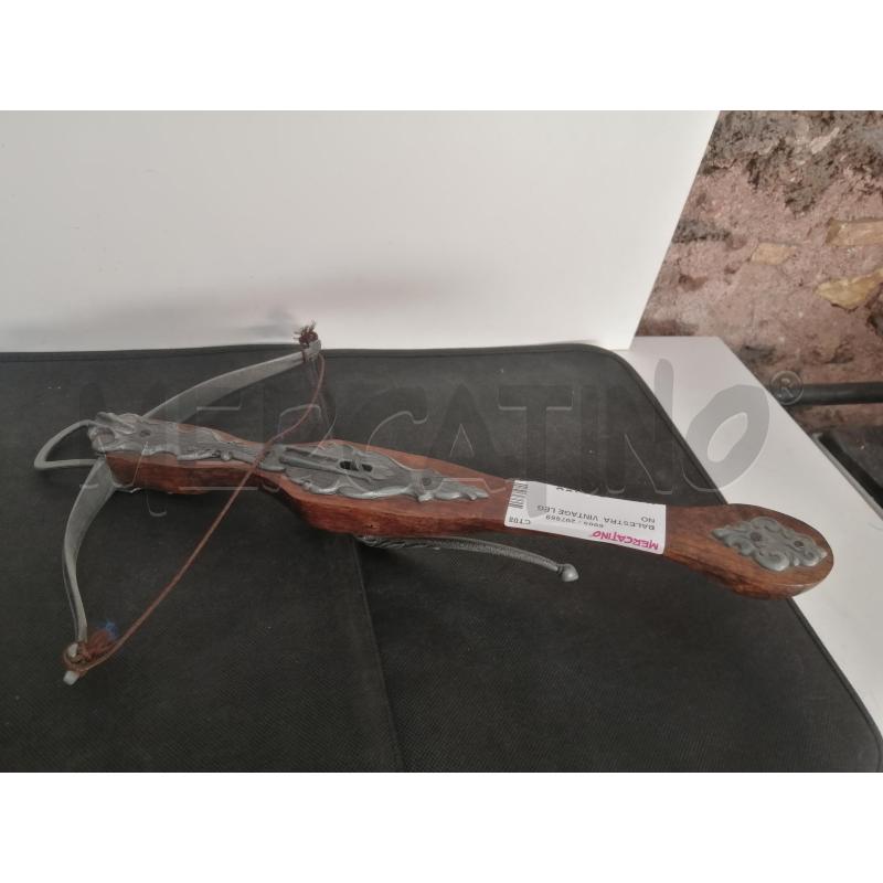 BALESTRA  VINTAGE LEGNO | Mercatino dell'Usato Catania stazione centrale 1