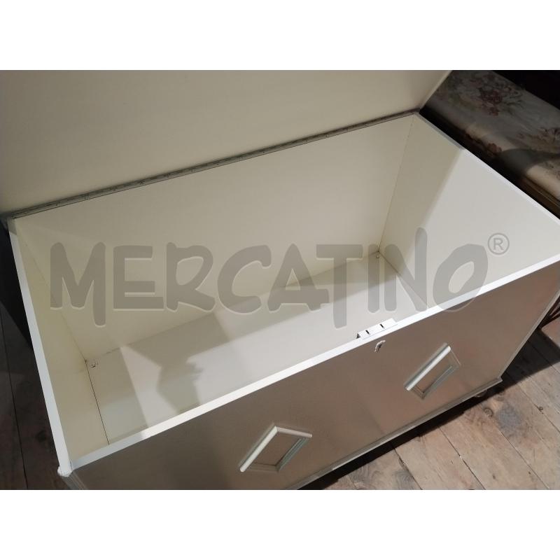 BAULE BIANCO | Mercatino dell'Usato Catania stazione centrale 3