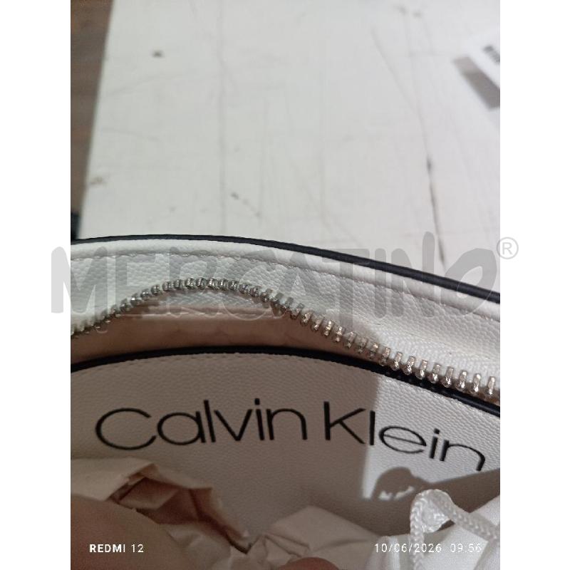 BORSA DONNA CALVIN KLEIN BIANCA | Mercatino dell'Usato Catania stazione centrale 3