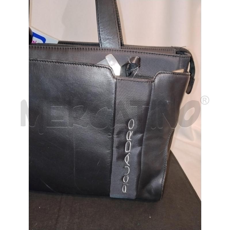 BORSA DONNA DA LAVORO PIQUADRO | Mercatino dell'Usato Catania stazione centrale 4