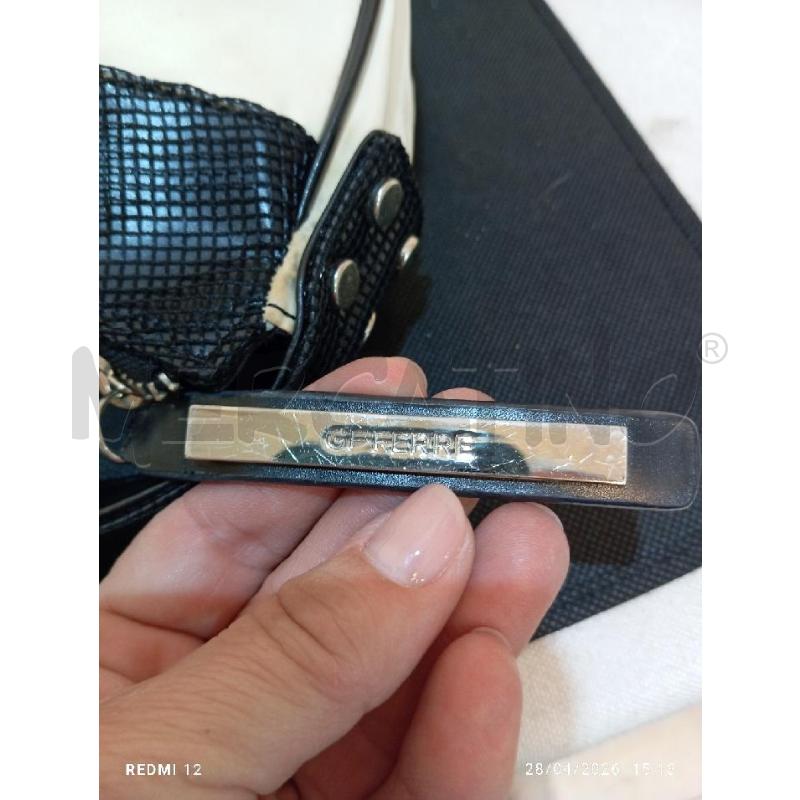 BORSA DONNA GF FERRE PANNA E NERA VINTAGE  | Mercatino dell'Usato Catania stazione centrale 2