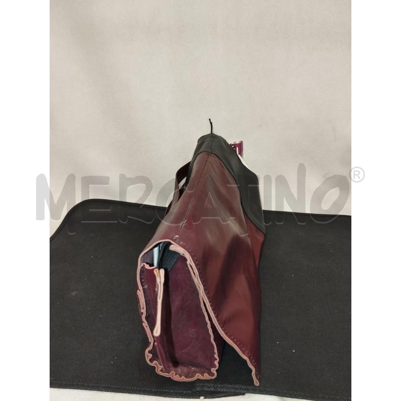 BORSA DONNA IN PELLE BORDEAUX E NERA | Mercatino dell'Usato Catania stazione centrale 2