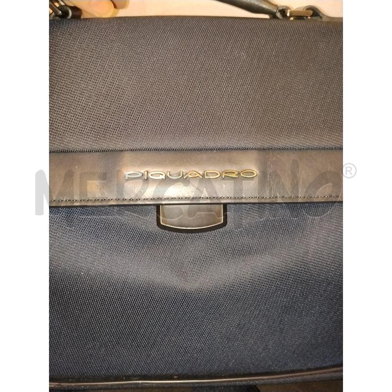 BORSA PORTA PC PIQUADRO BLU IN TESSUTO  | Mercatino dell'Usato Catania stazione centrale 4