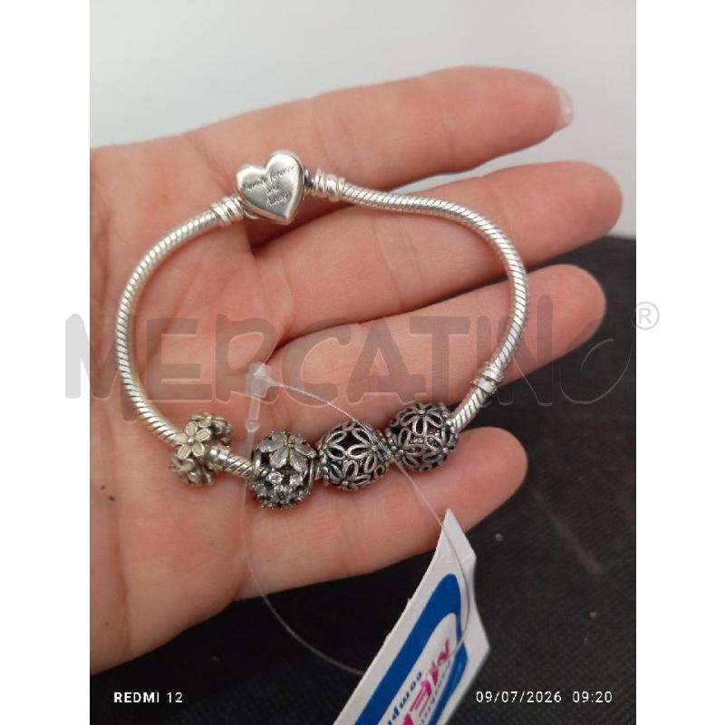 BRACCIALE  CON CHARM | Mercatino dell'Usato Catania stazione centrale 2