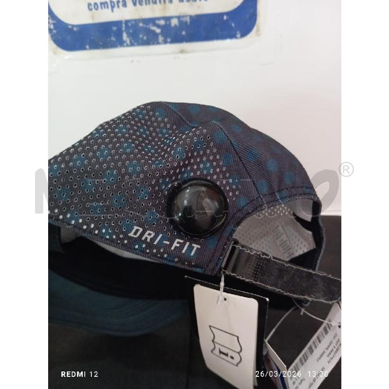 CAPPELLO UOMO NIKE  | Mercatino dell'Usato Catania stazione centrale 2