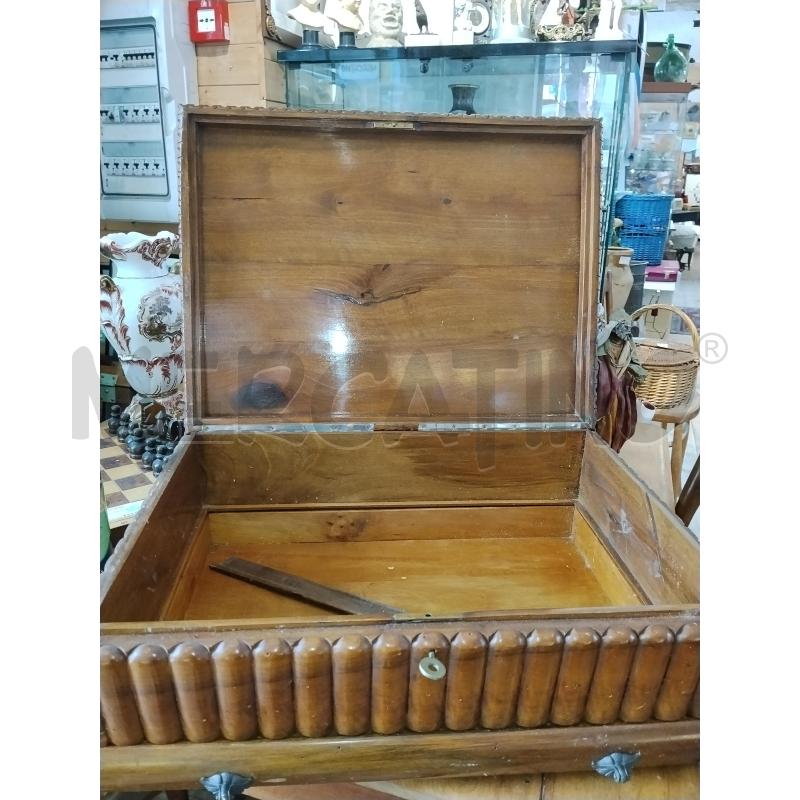 COFANETTO IN LEGNO PORTA GIOIE | Mercatino dell'Usato Catania stazione centrale 2