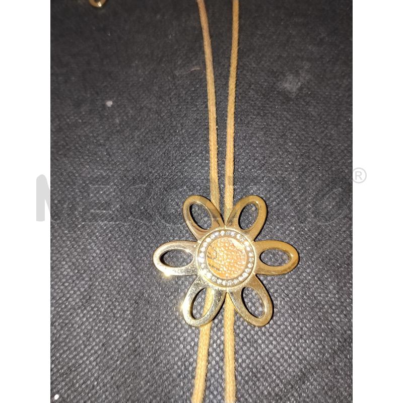 COLLANA CON ORECCHINI ALVIERO MARTINI | Mercatino dell'Usato Catania stazione centrale 4