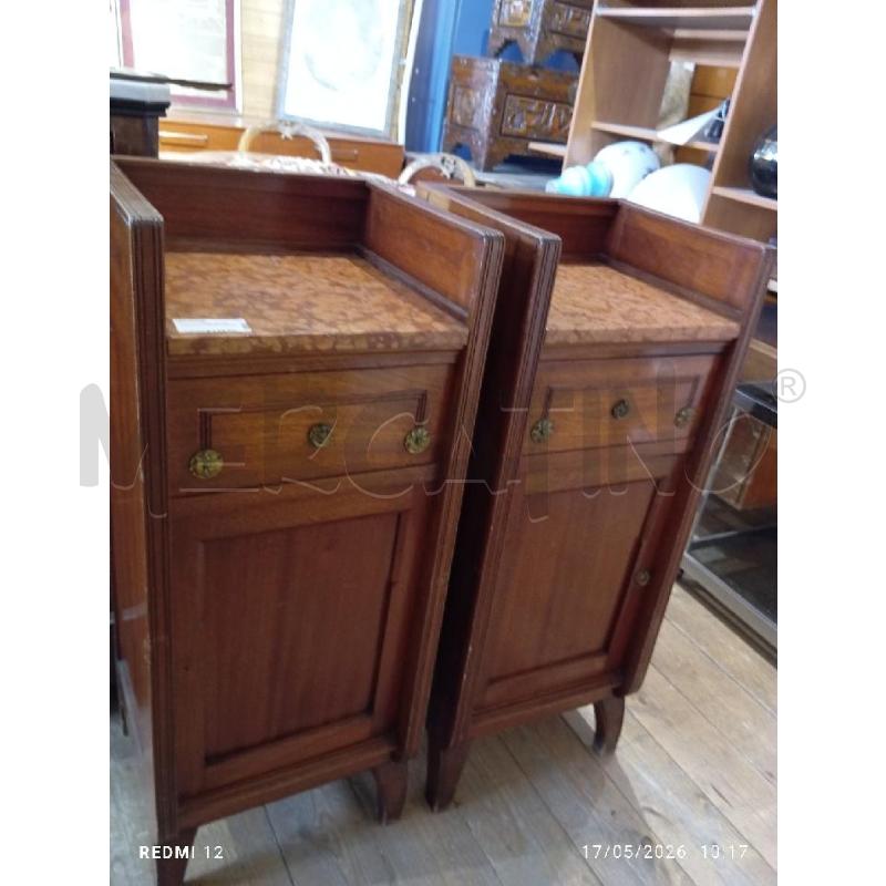 COMODINO COPPIA LEGNO | Mercatino dell'Usato Catania stazione centrale 1