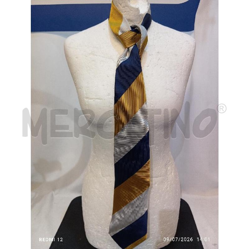 CRAVATTA AQUASCUTUM   BLU GIALLA E ARGENTO  | Mercatino dell'Usato Catania stazione centrale 1