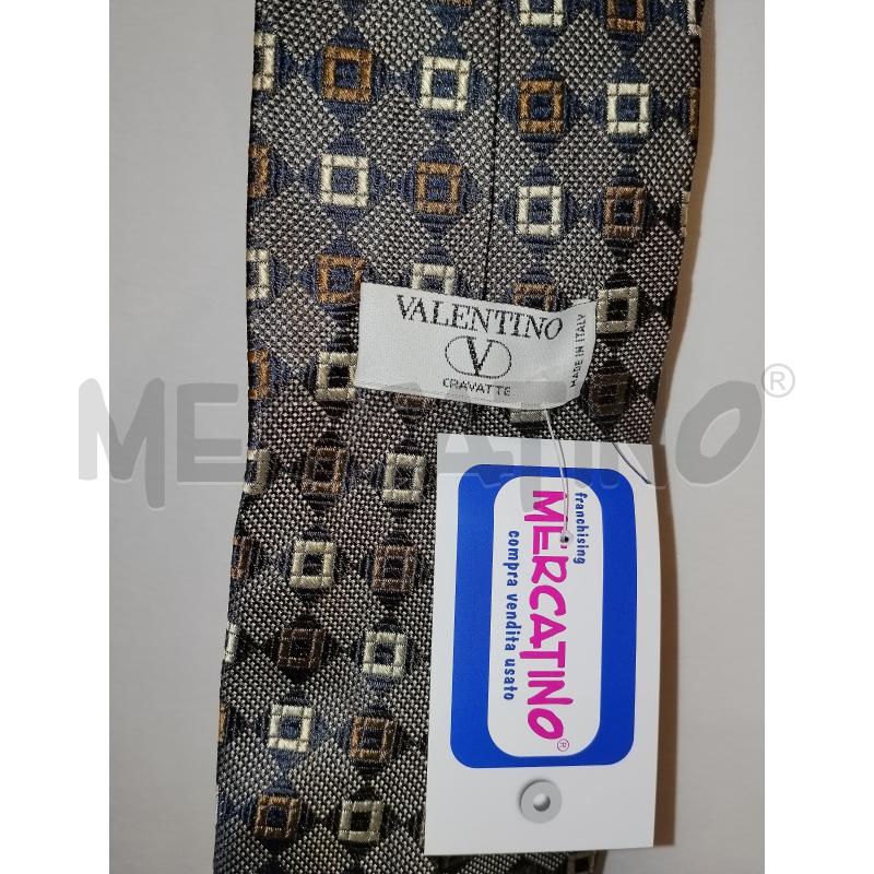 CRAVATTA VALENTINO | Mercatino dell'Usato Catania stazione centrale 3
