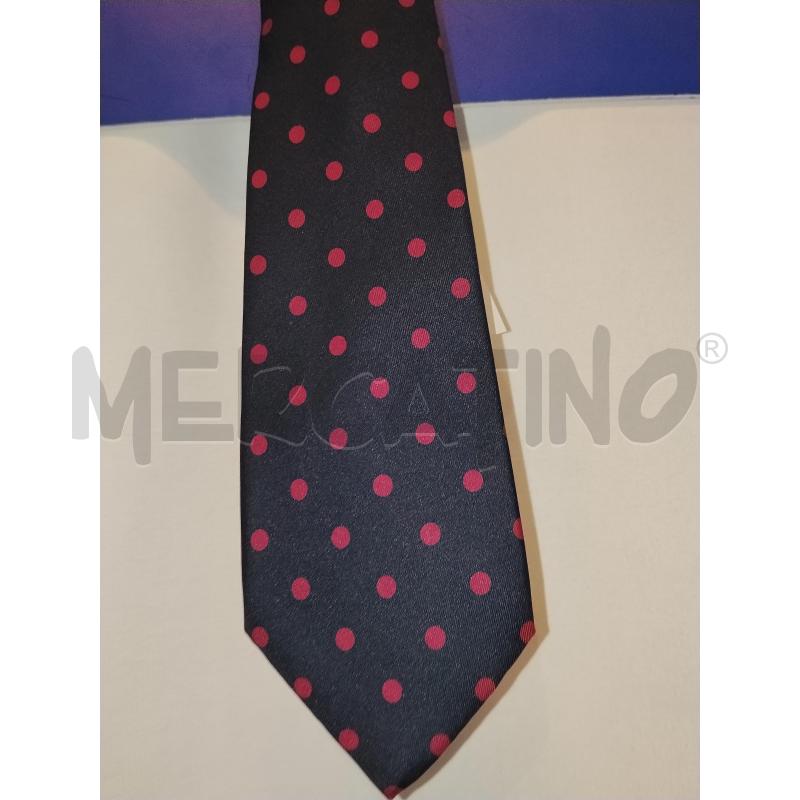 CRAVATTA  OLIVER BLU A POIS  FUCSIA | Mercatino dell'Usato Catania stazione centrale 2
