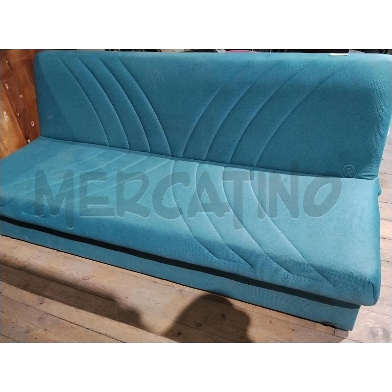 DIVANO LETTO AZZURRO | Mercatino dell'Usato Catania stazione centrale 2