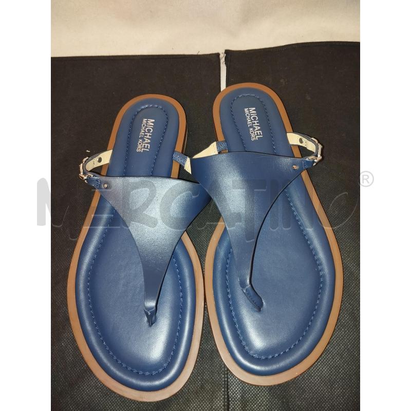 INFRADITO DONNA MICHAEL KORS BLU  | Mercatino dell'Usato Catania stazione centrale 4