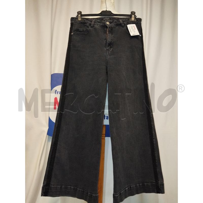 JEANS DONNA CRISTINA EFFE NERO | Mercatino dell'Usato Catania stazione centrale 4