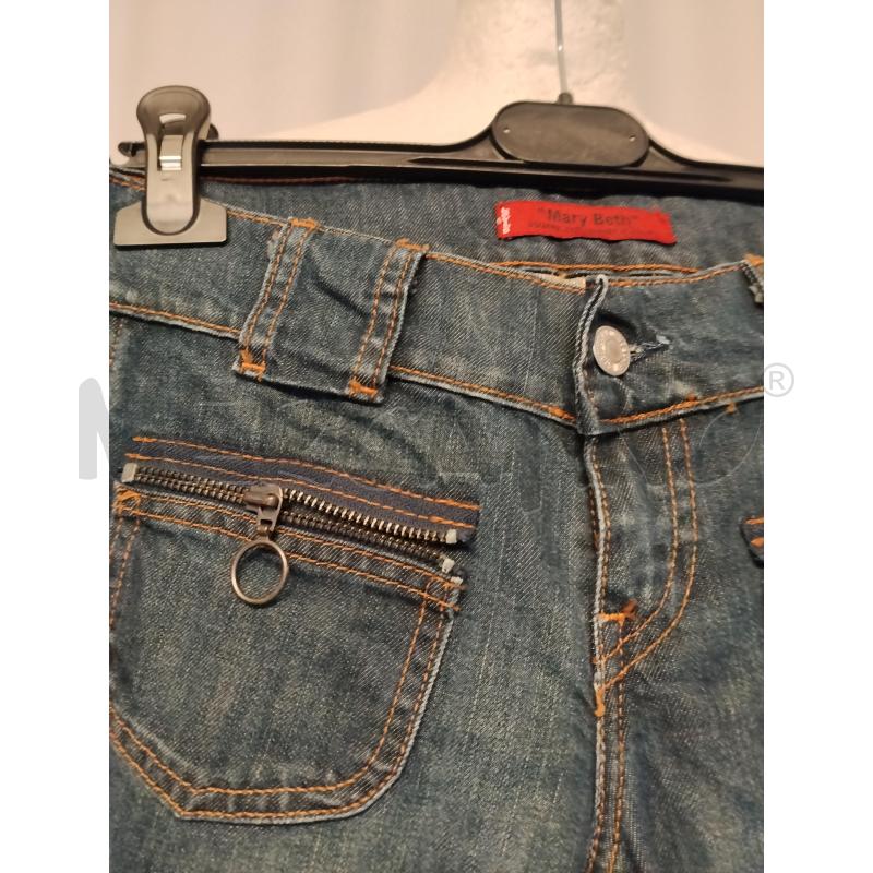 JEANS DONNA LEVIS BLU SCURO  | Mercatino dell'Usato Catania stazione centrale 3