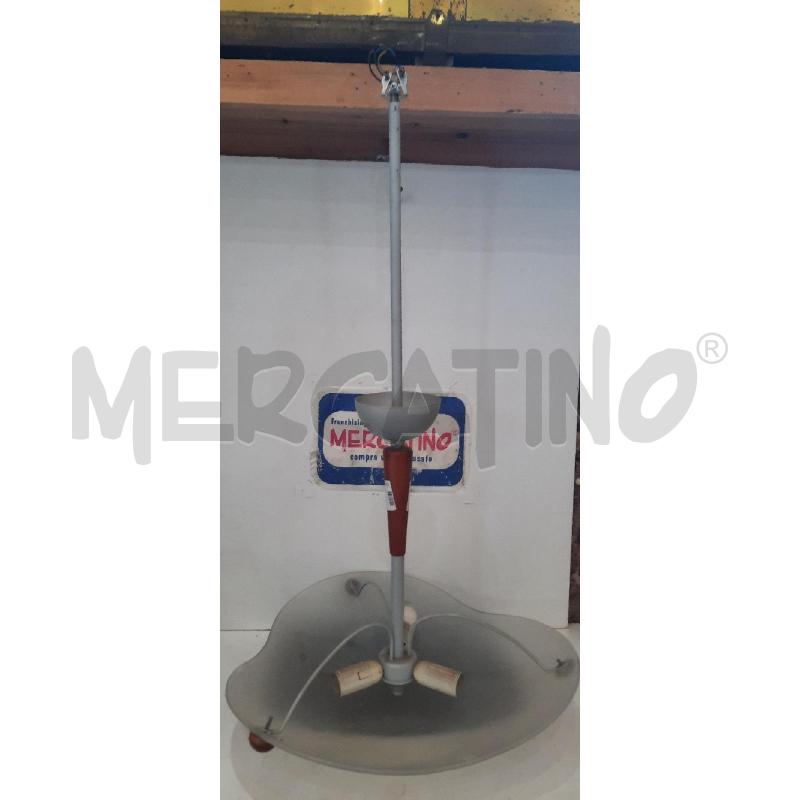 LAMPADARIO  | Mercatino dell'Usato Catania stazione centrale 1