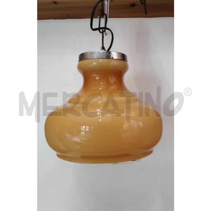 LAMPADARIO ANNI 70 IN VETRO OPALE | Mercatino dell'Usato Catania stazione centrale 2